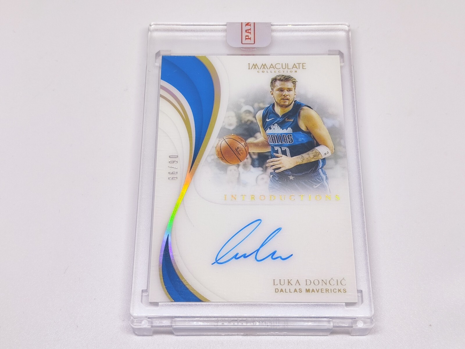 Luka Doncic 2018 Immaculate #INT-LDC Immaculate Introductions