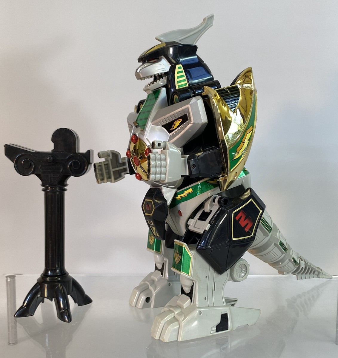 Mighty Morphin Power Rangers Dragonzord Megazord DX Deluxe Near