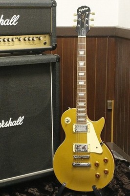 Very beautiful! 1998 made Epiphone by Gibson Les Paul Gold Top