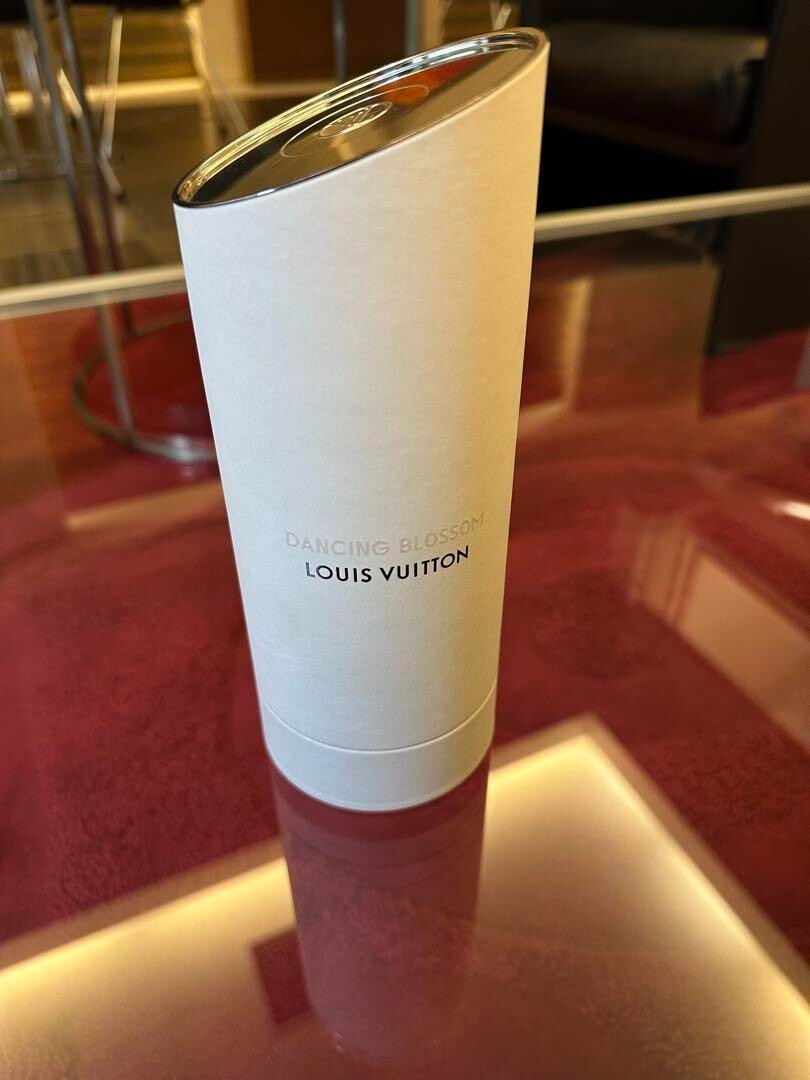 Louis Vuitton Dancing Blossom Extrait De Parfum Spray - 100ml/3.4