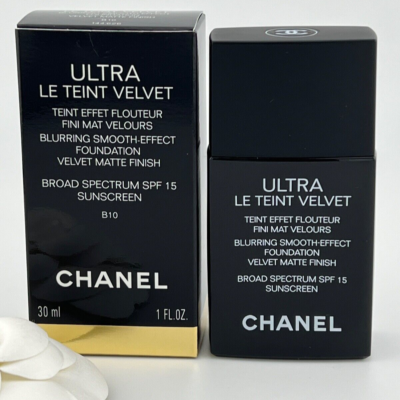 Chanel ULTRA LE TEINT VELVET Blurring Smooth Effect Matte Finish