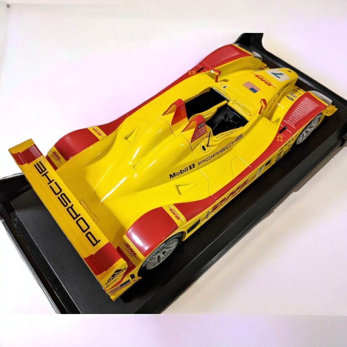 Norev 1/18 scale car Porsche RS Spyder Le Mans 2006 #7 DHL 187516