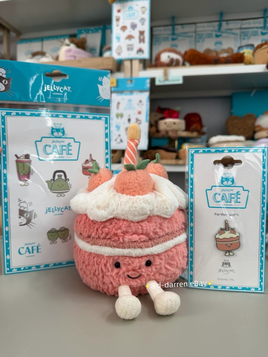 Jellycat Shanghai Exclusive Peach Cake (Discontinued). Brand new