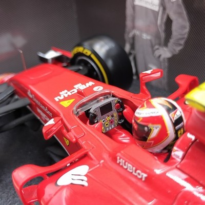 Hot Wheels Racing 1/18 Ferrari F14-T 2014 Kimi Raikkonen #7 BLY68