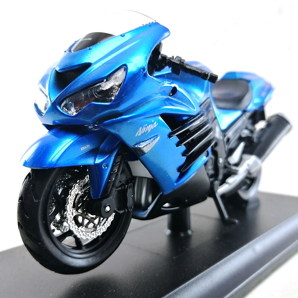 Kawasaki Ninja ZX-14R Die-Cast Motorcycle Model 1:18 Scale Maisto