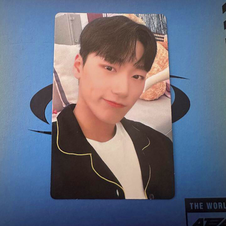 ATEEZ THE WORLD EP1:MOVEMENT Beatroad Pajama Ver. Official Limited