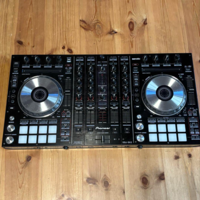 Pioneer DDJ-SX2 Digital DJ Controller Serato 4-Channel 4ch DDJSX2