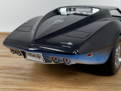 1/18 AUTOart 1968 Chevrolet Corvette Manta Ray | eBay