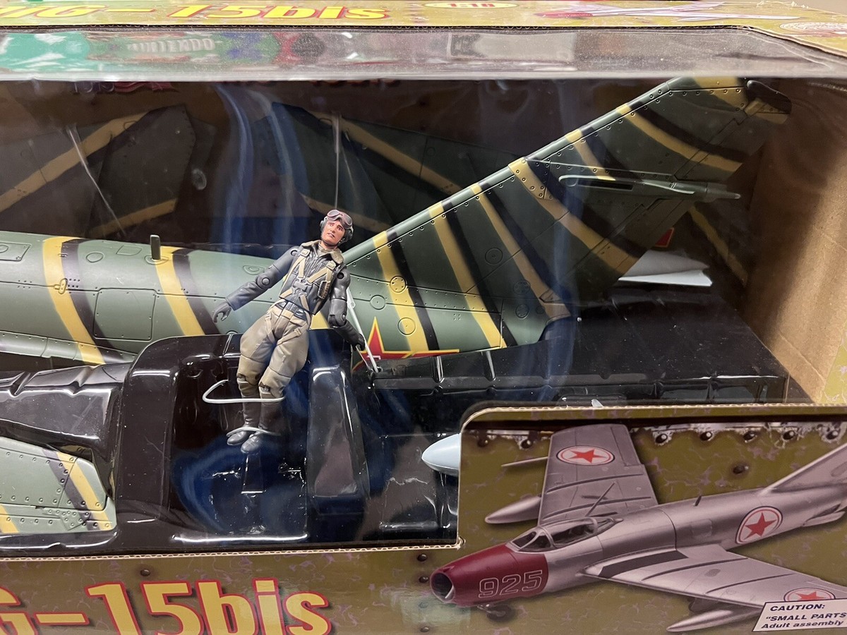 21st Century Toys 1 18 MiG- 15bis The Ultimate Soldier Extreme