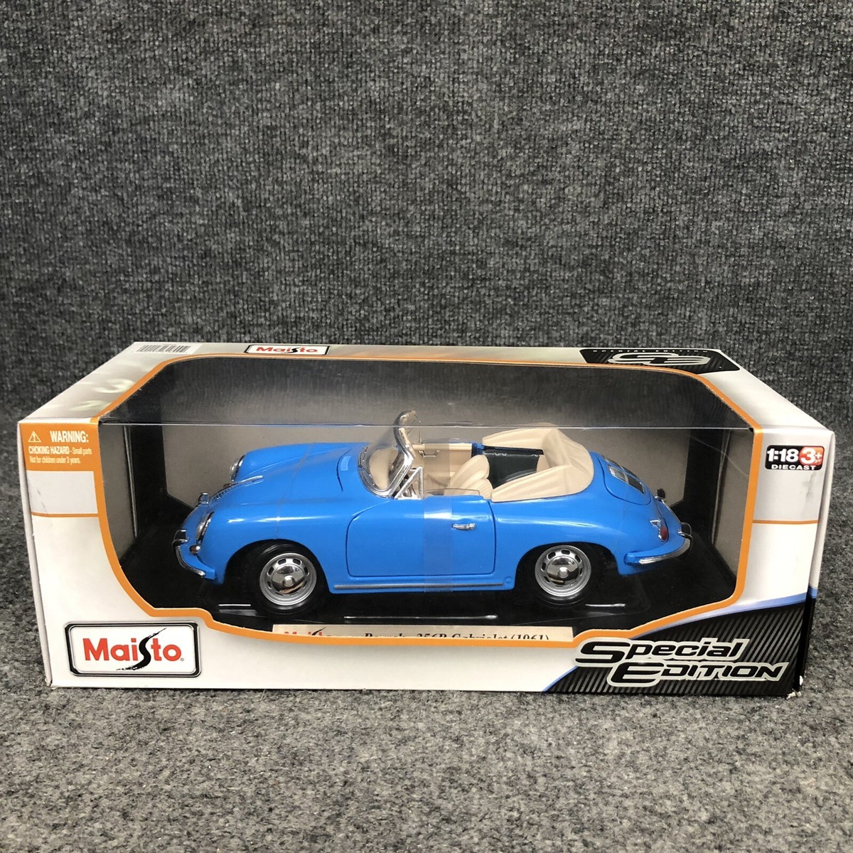 RARE Maisto 1961 Porsche 356B Cabriolet Special Ed. 1:18 Die Cast