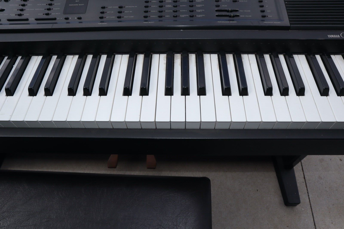 Used Yamaha Clavinova CVP-8 Digital Piano Keyboard w/ Bench Stool