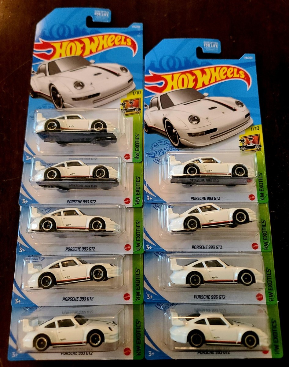Hot Wheels 2021 Porsche 993 GT2 White HW Exotics #1/10 (Lot of 1
