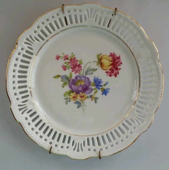 Vintage Schwarzenhammer Bavaria Germany US Zone Lattice Floral 6 3