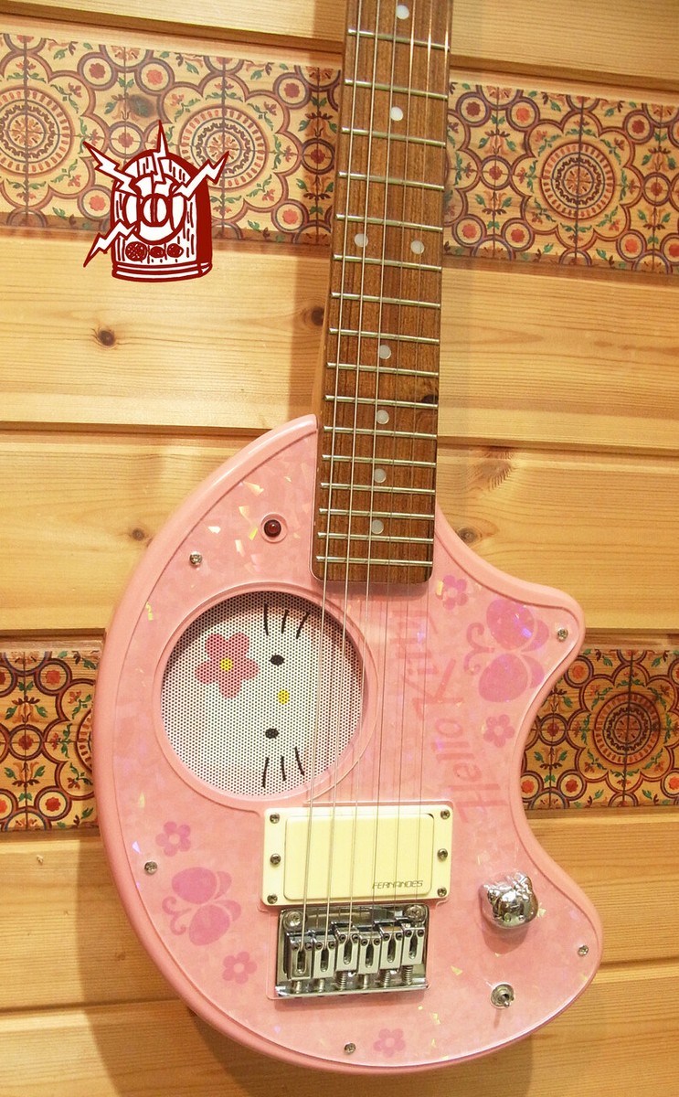 Fernandes ZO-3 Hello Kitty PINK Electric Guitar Built-In Amplifier