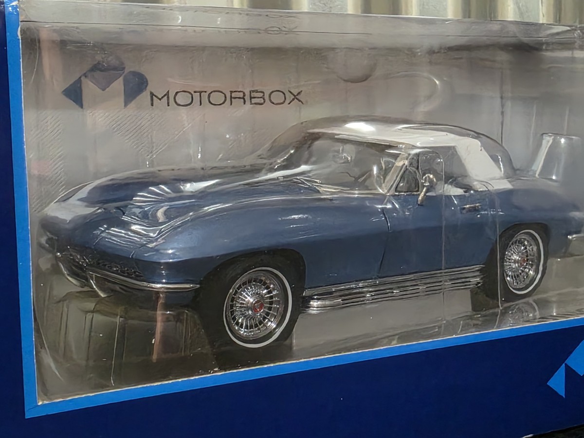 Exoto Motorbox 1967 Chevrolet Corvette Stingray L79 327 Blue 1:18