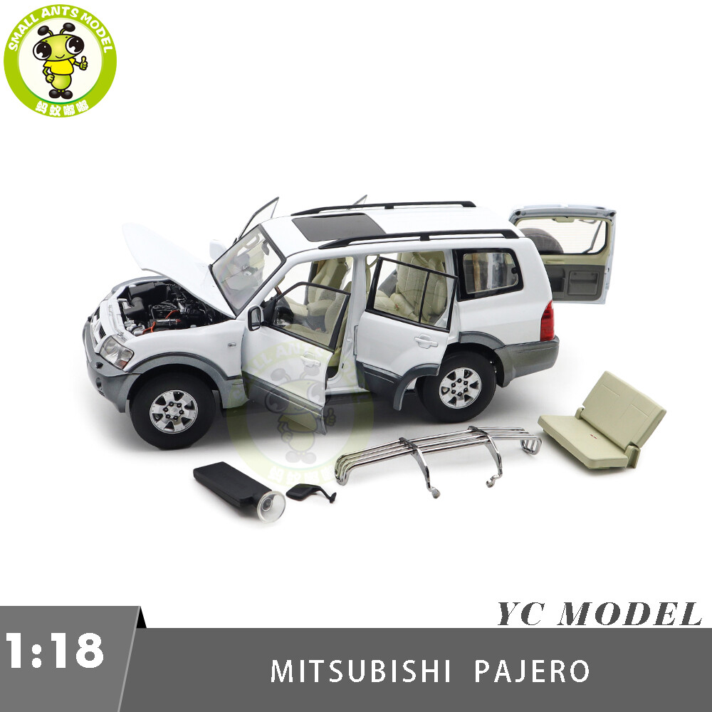 1/18 Mitsubishi PAJERO V73 YC MODEL White Diecast Model Toy Car