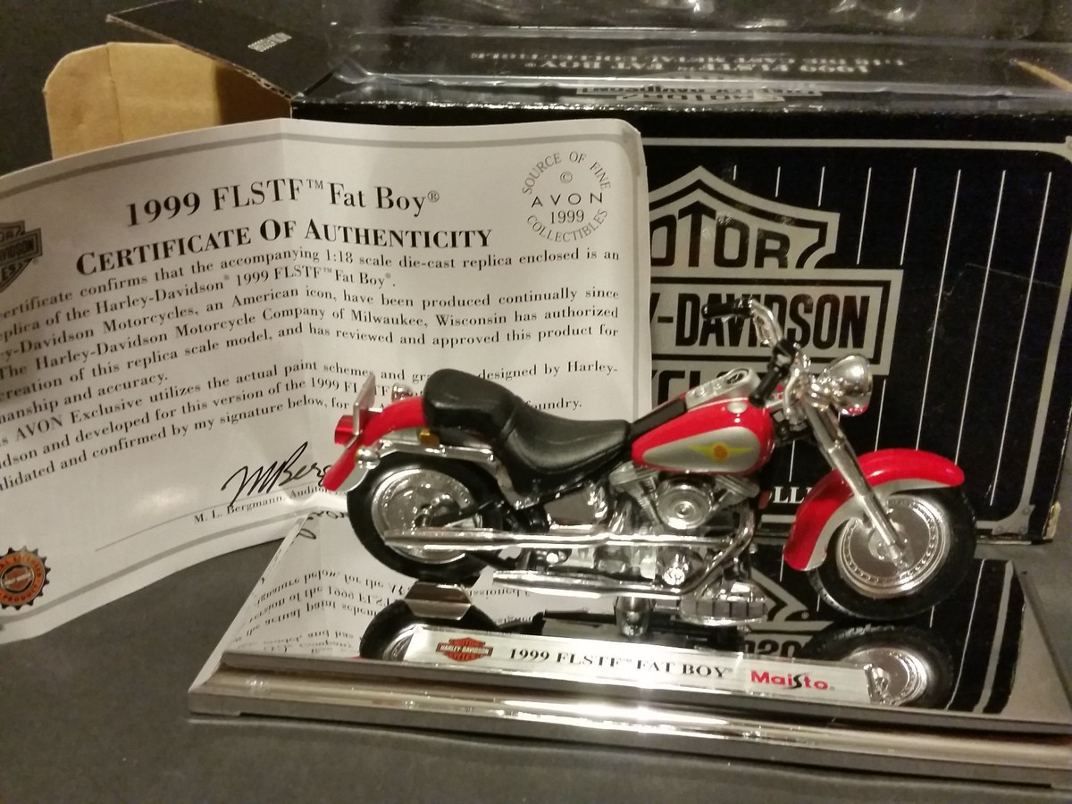 MAISTO 1999 FLSTF FAT BOY HARLEY DAVIDSON MOTORCYCLE 1:18 DIE CAST