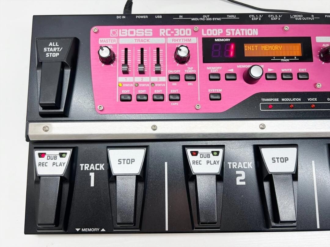 BOSS RC-300 Effector Loop Station Looper Guitar Effect Pedal used