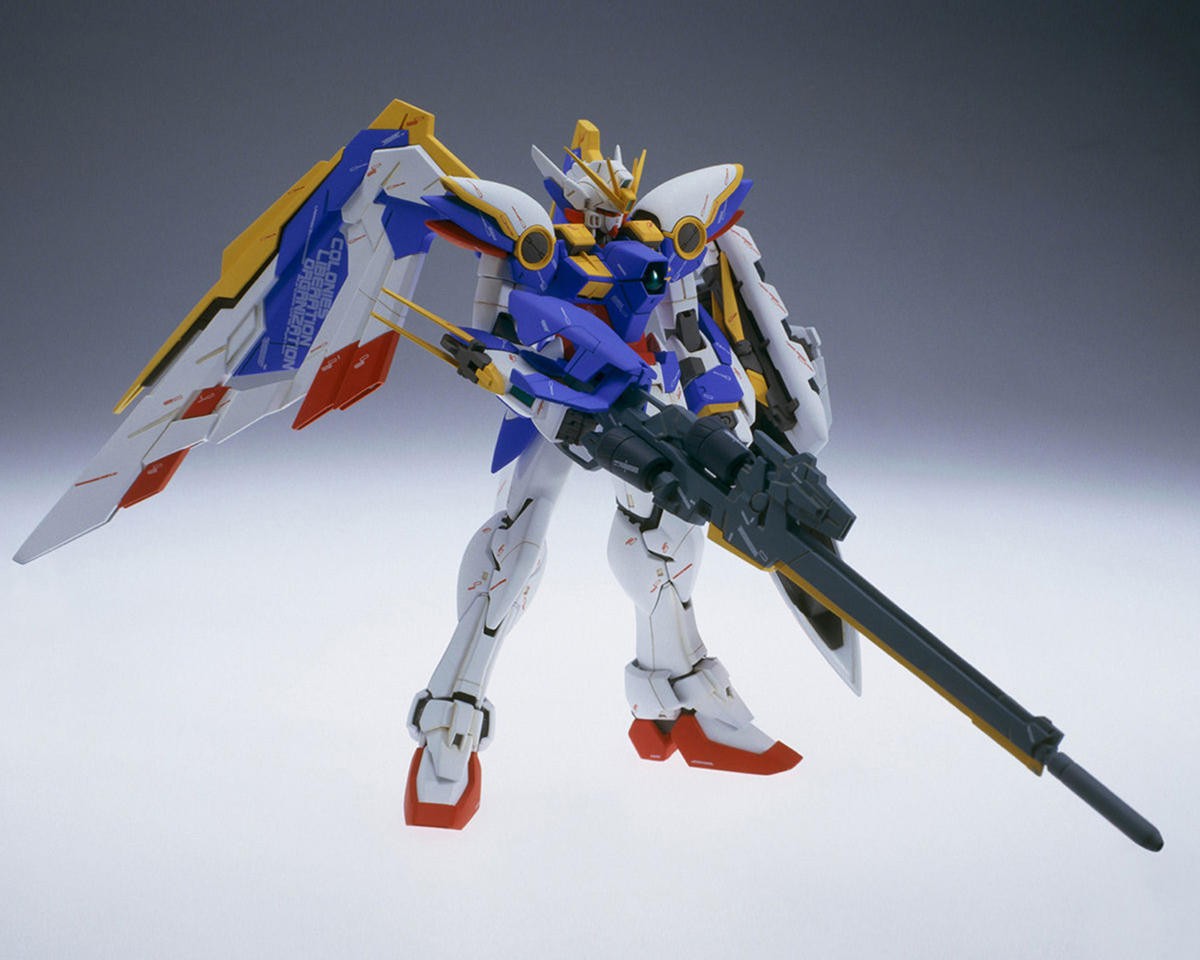 Bandai 1/100 MG Wing Gundam (Ver. Ka) 