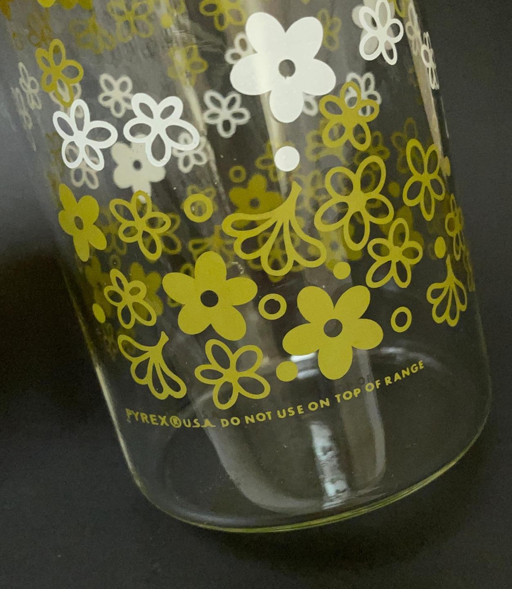 VINTAGE PYREX CRAZY DAISY SPRING BLOSSOM GLASS PITCHER JUG | eBay