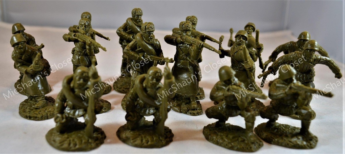 Toy Soldiers of San Diego TSSD WWII Russian Infantry Set 5A Green