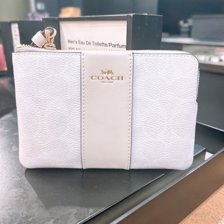 NWT Coach Corner Zip Wristlet In Signature Canvas With Stripe