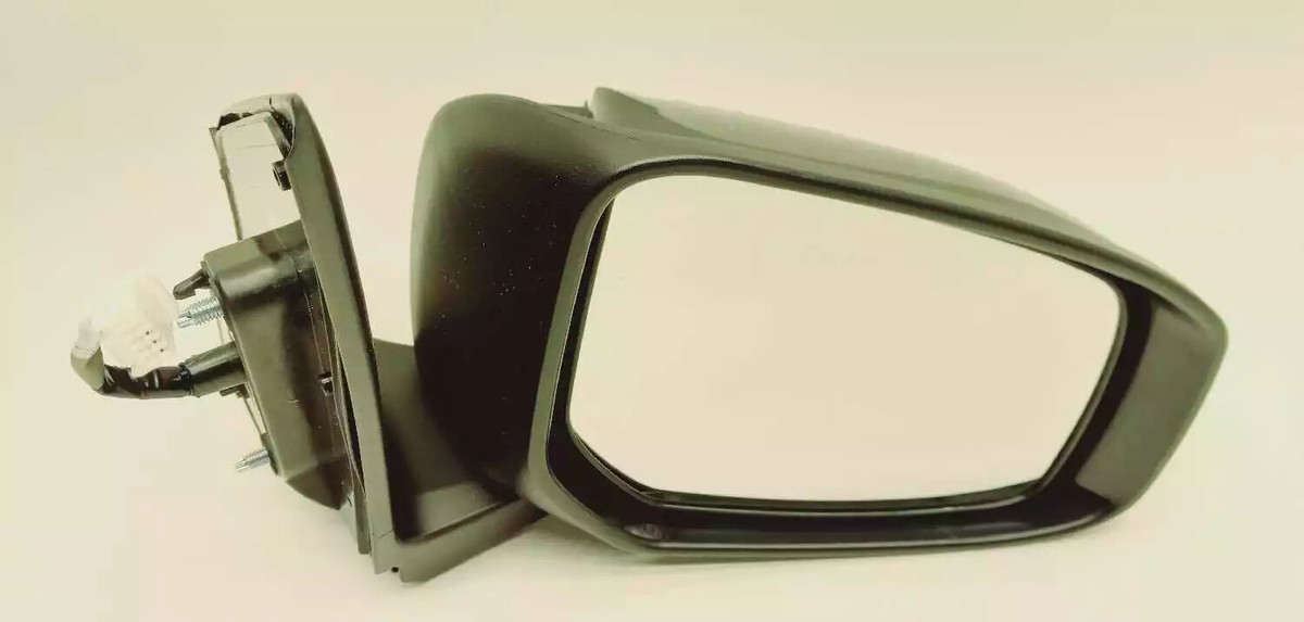 New OEM Genuine Mitsubishi Door Mirror RH 2014-2022 Mirage G4