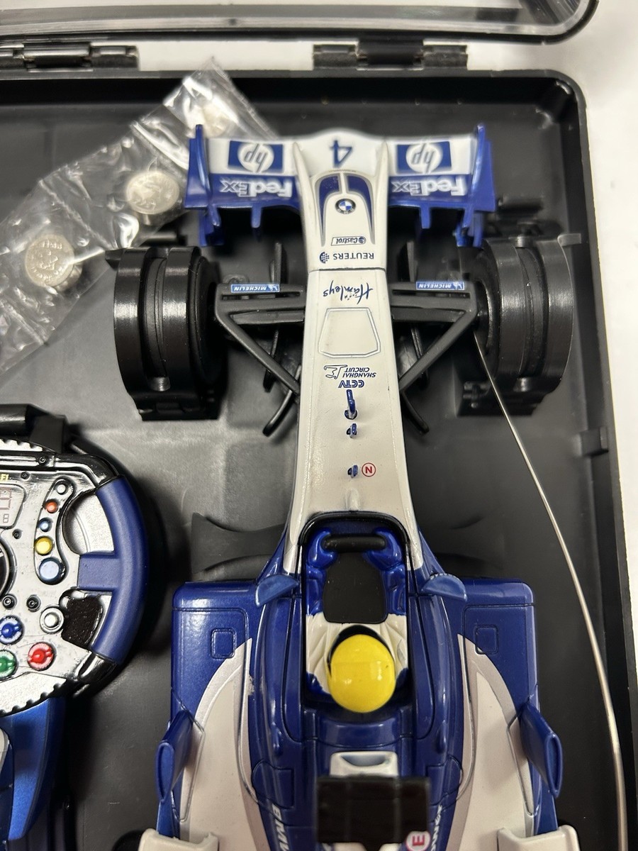 Williams F1 Team BMW FW26 1:24 Scale Remote Control Car 27MHz R/C