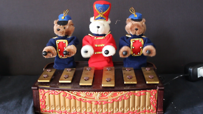 MR. CHRISTMAS BANDSTAND BEARS MUSICAL ANIMATED TEDDY BEARS