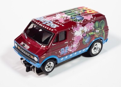 Rat Fink Exclusive '73 Dodge Cherry Bomb Van Ed Roth Auto World 4