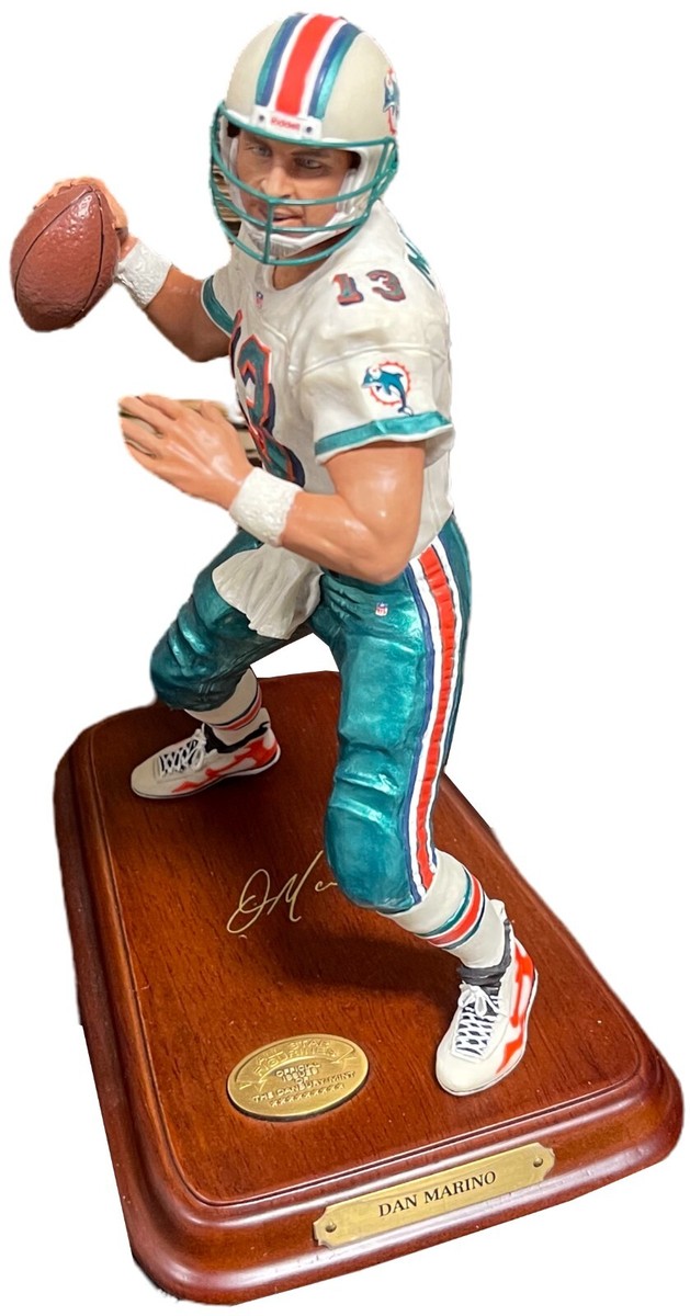 Dan Marino Miami Dolphins All Star Figurine/Statue Danbury Mint