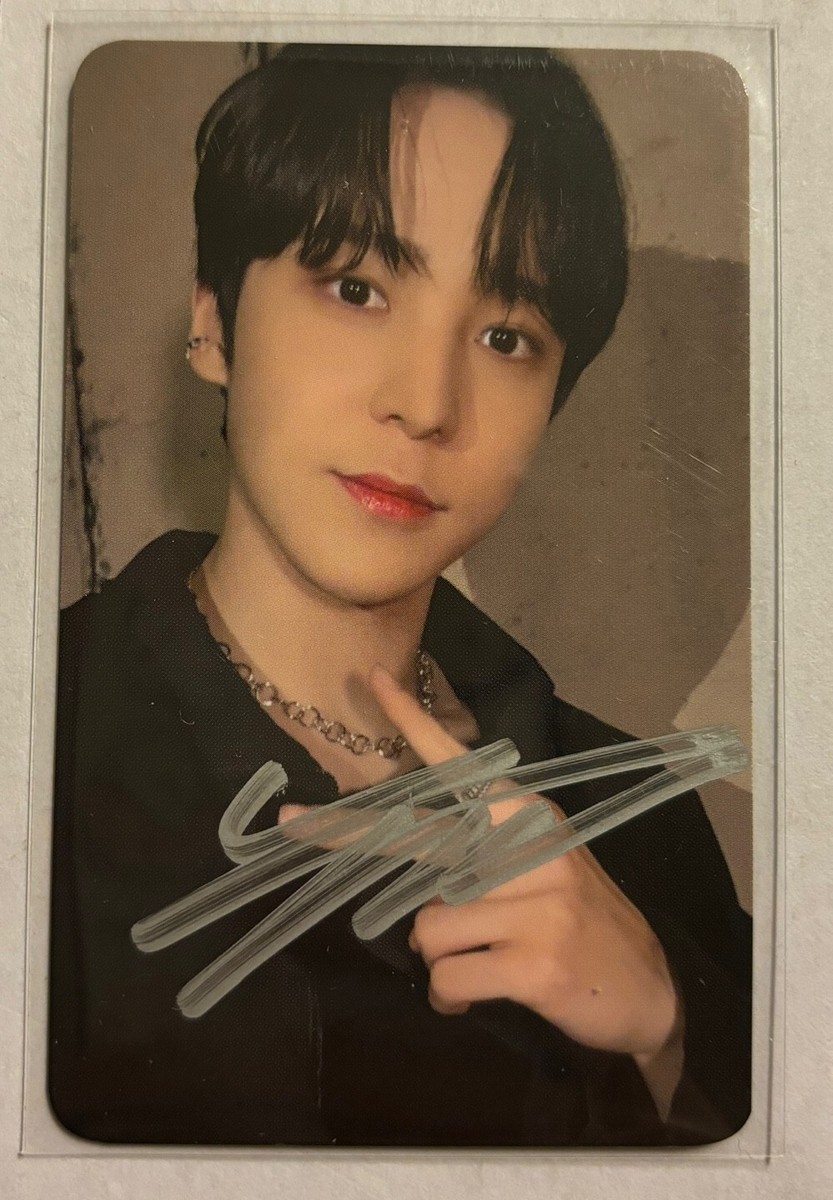 ATEEZ Yunho A-tiny Zone Autographed Signed Photo Card Concert