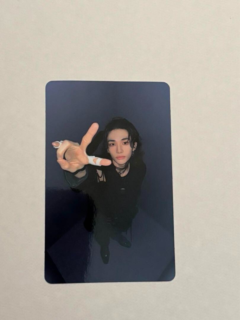 Hyunjin Stray Kids GIANT B ver. Photocard PC Photo card Straykids