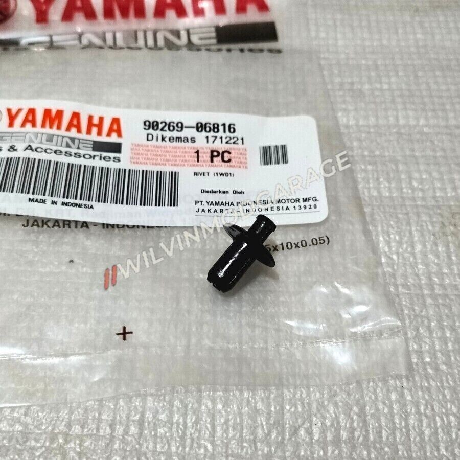 Genuine Parts Yamaha XMAX 300 2017-2023 Rivet Body Clip 90269