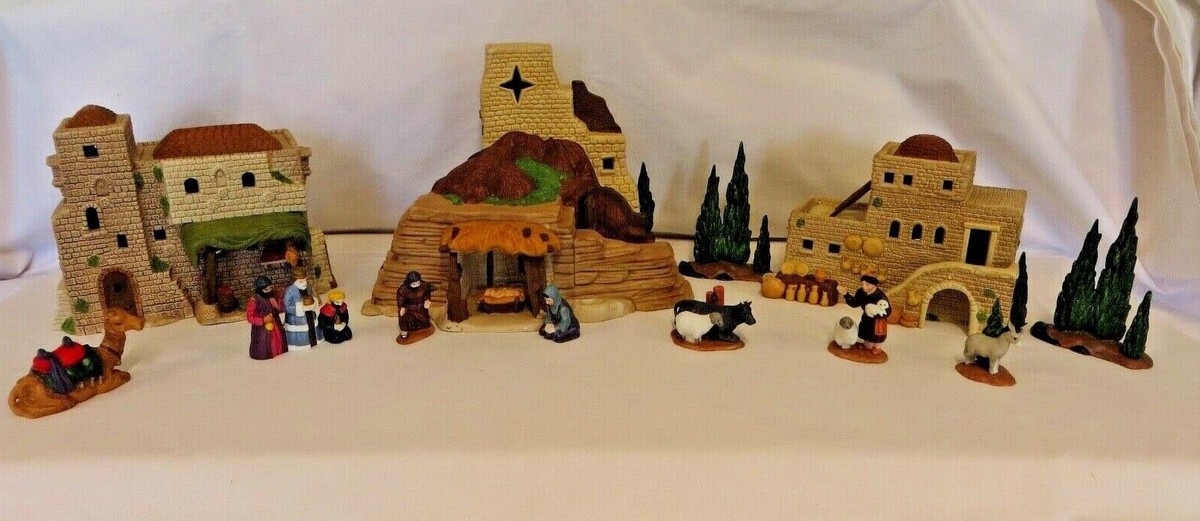 Dept 56 Heritage Village Little Town of Bethlehem Series Set of12