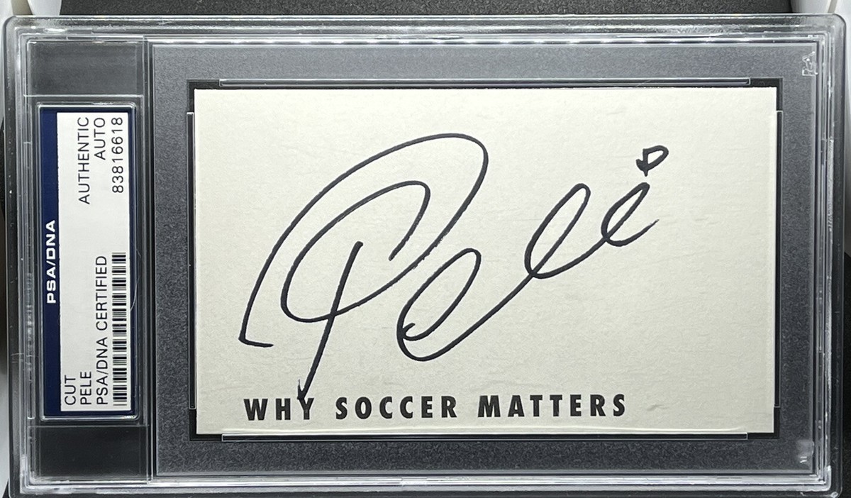 PELE AUTO PSA/DNA authentic Cut Signature From book soccer