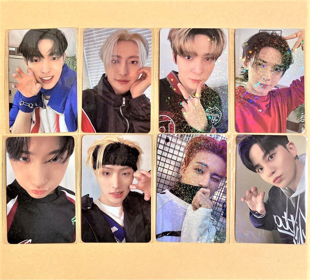 ATEEZ JAPAN 2ND SINGLE Limitless HMV Limited Official hologram