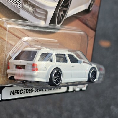 2024 HOT WHEELS PREMIUM MERCEDES-BENZ E 36 AMG WAGON BOULEVARD