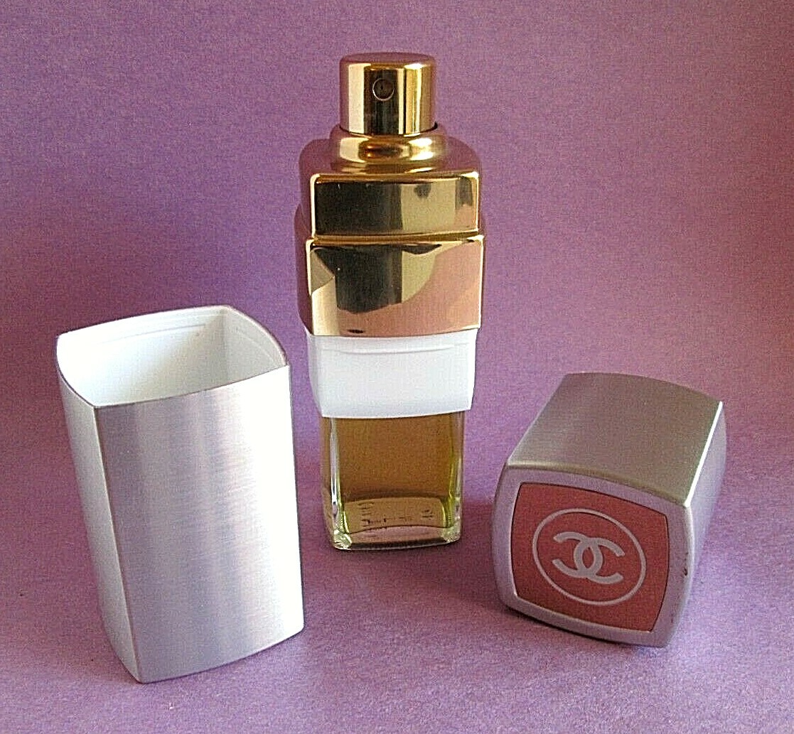 Chanel No 19 Vintage 1980's Eau de Toilette Rechargeable Spray 1.7