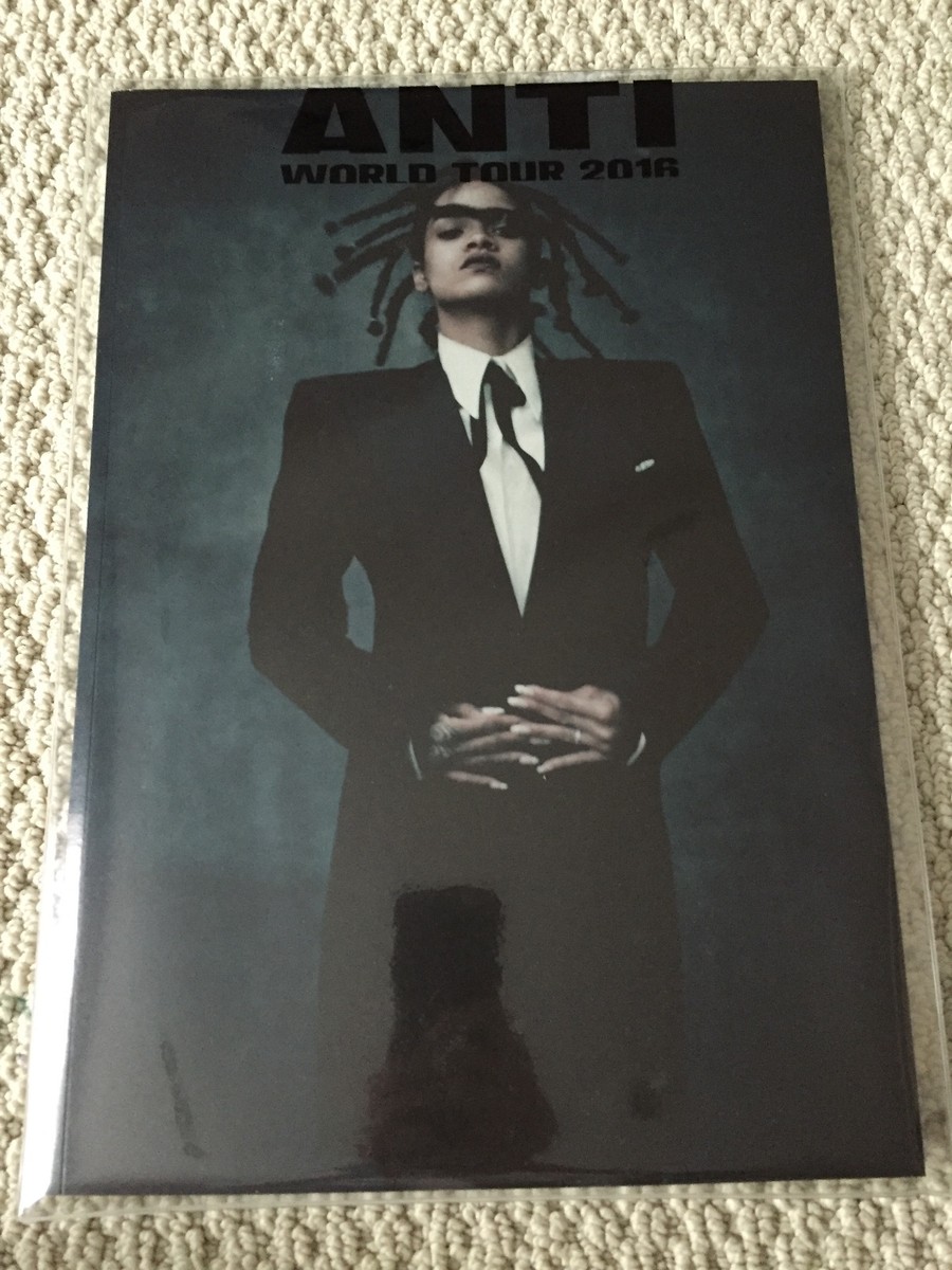 New Rihanna Anti World Tour Merch 2016 Concert Program Book Music
