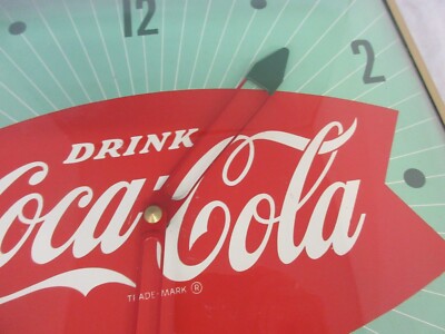 VINTAGE ADVERTISING COKE ELECTRIC SQUARE STORE DEALER WALL CLOCK