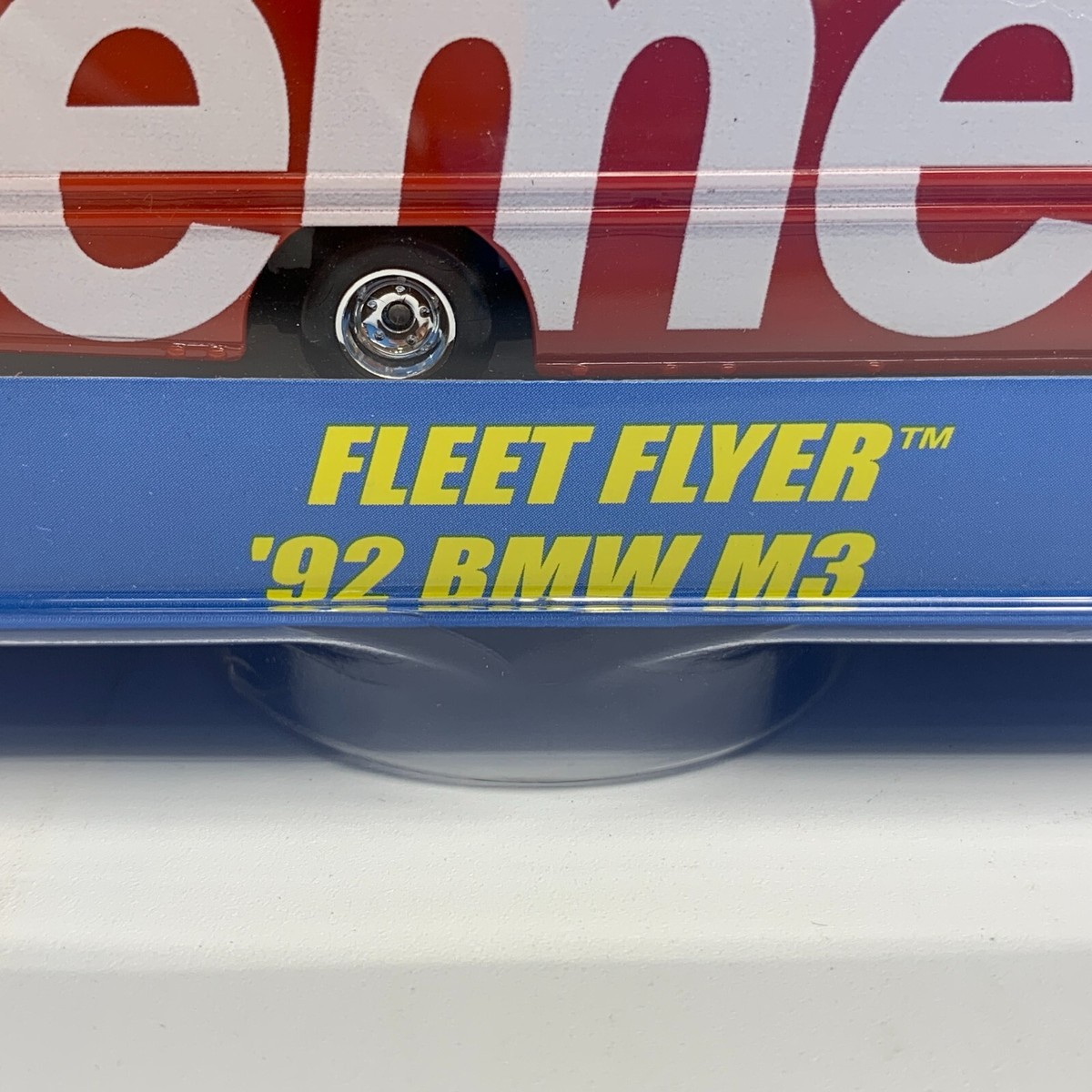 Hot Wheels Supreme Car Culture Team Transport 1992 BMW M3 Fleet