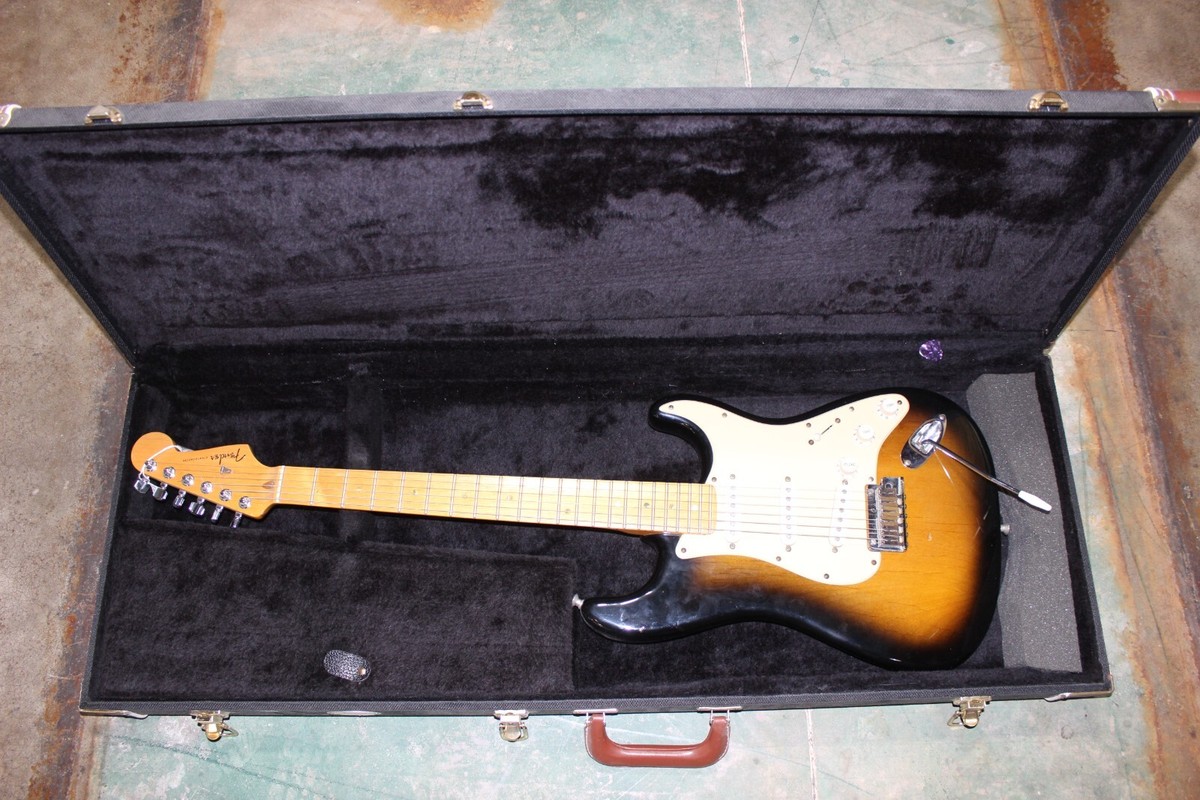 2005 Fender American Deluxe Stratocaster “V” Neck Electric Guitar