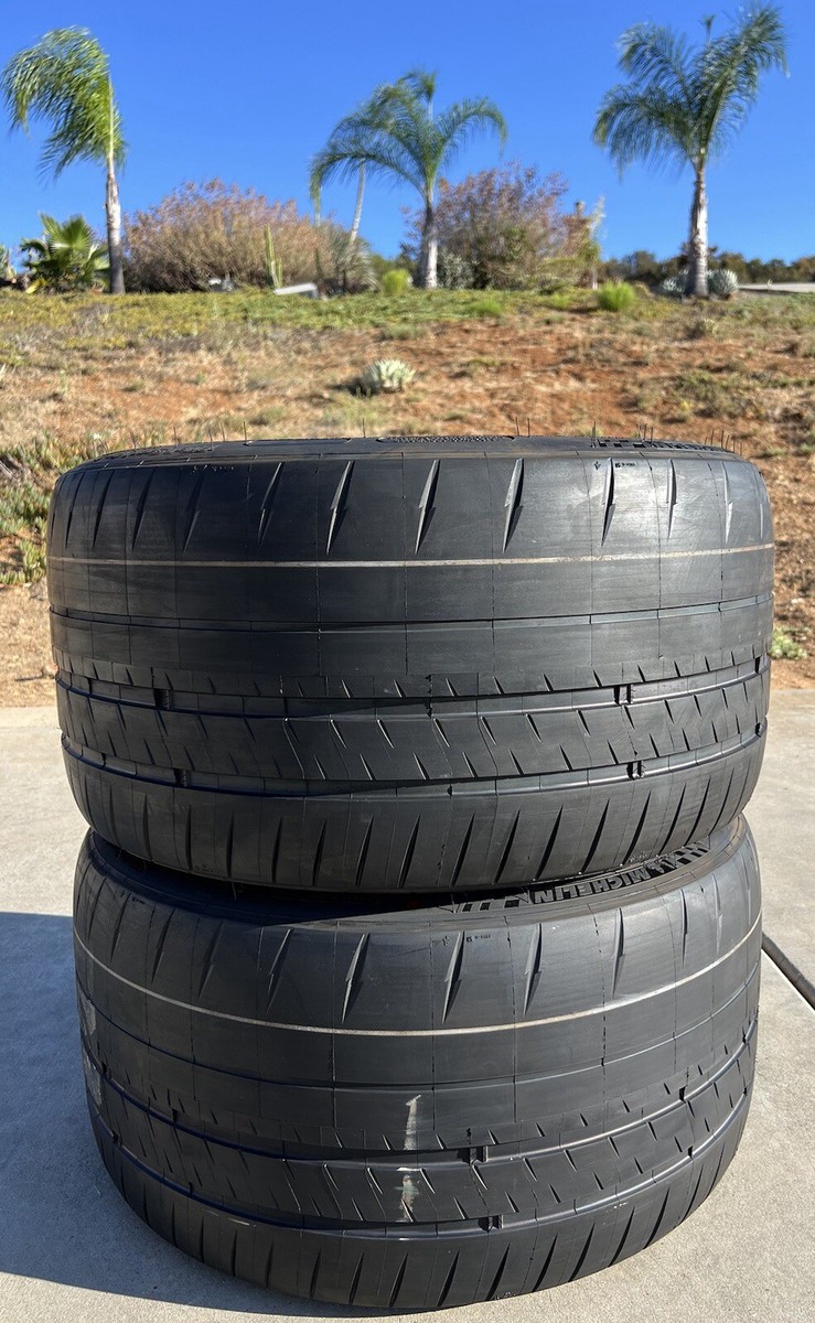 305/30ZR19 Michelin Pilot Sport Cup 2 Tires | 98Y | Set of 2 | UHP