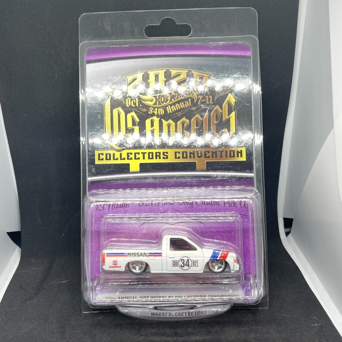 Hot Wheels - 2020 34th Annual Convention- 93 Nissan D21 Hard Body