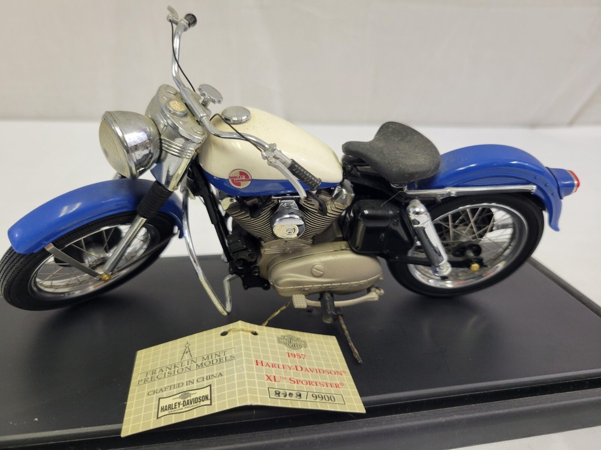 1/10 Franklin Mint 1957 Harley Davidson XL Sportster Motorcycle