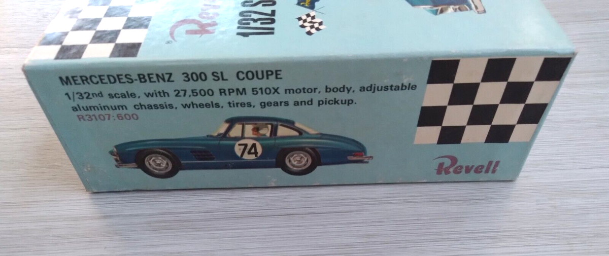 vintage Revell 1/32 MERCEDES BENZ 300 SL Model Racer Slot Car Kit