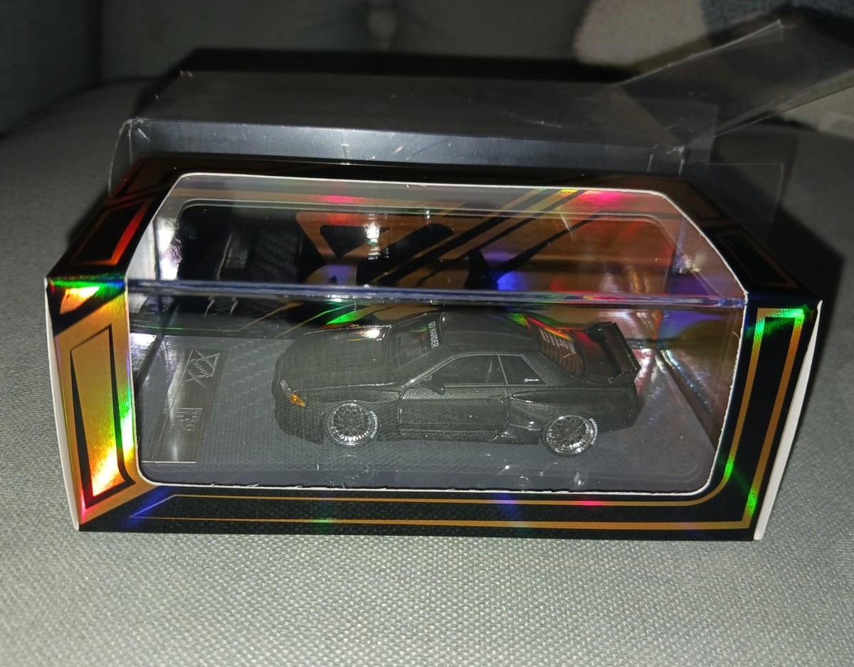 Error 404 1/64 Nissan Skyline R32 GT-R Wide Body Grey Resin 043