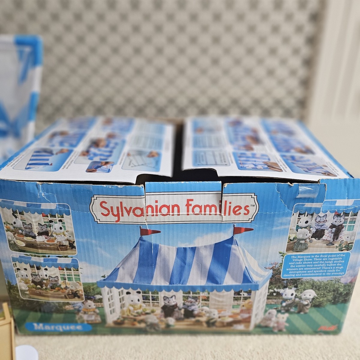 Sylvanian Families Vintage Marquee Set Boxed 99% Complete Calico