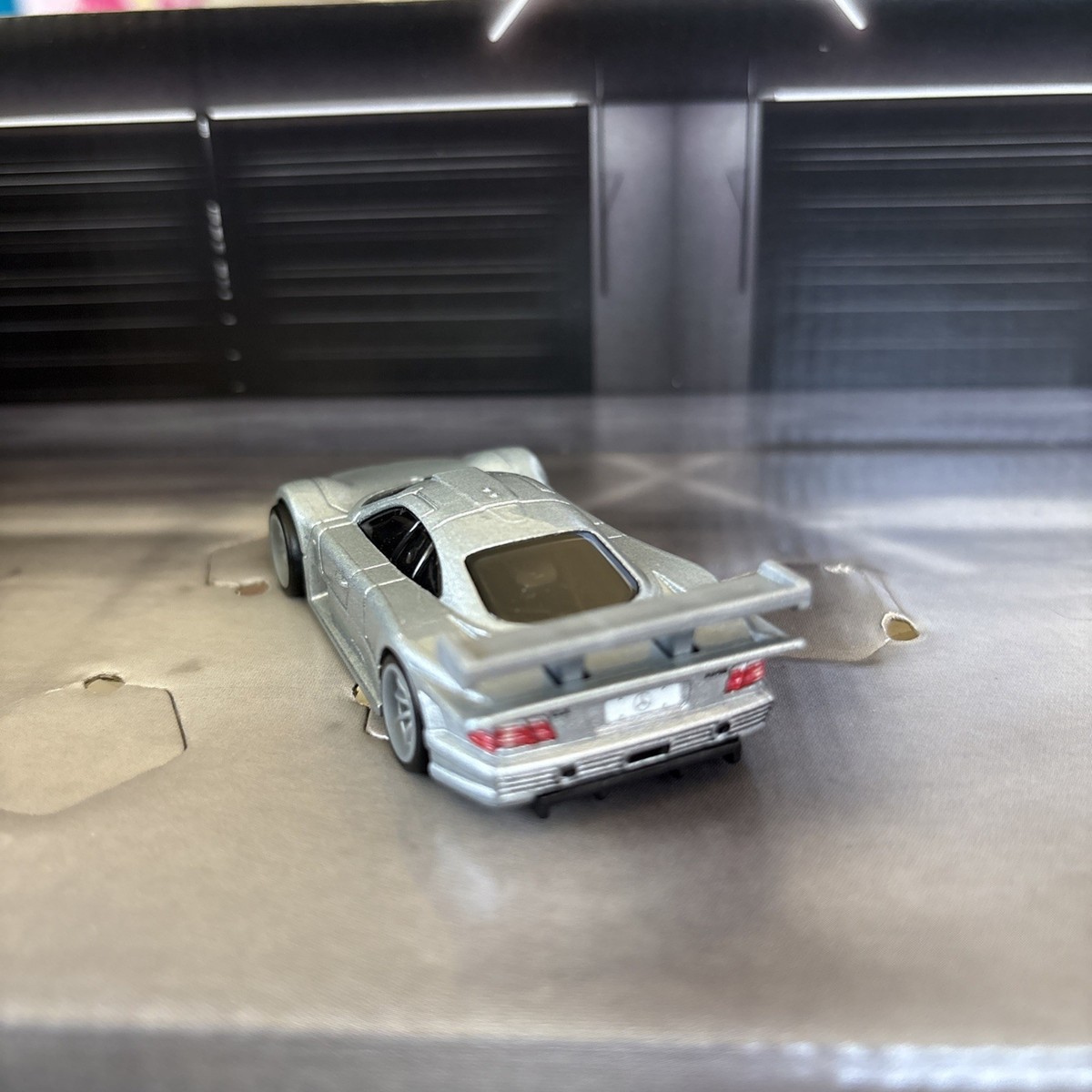 2025 Hot Wheels Premium Diorama Supercars Set 1997 Mercedes Benz